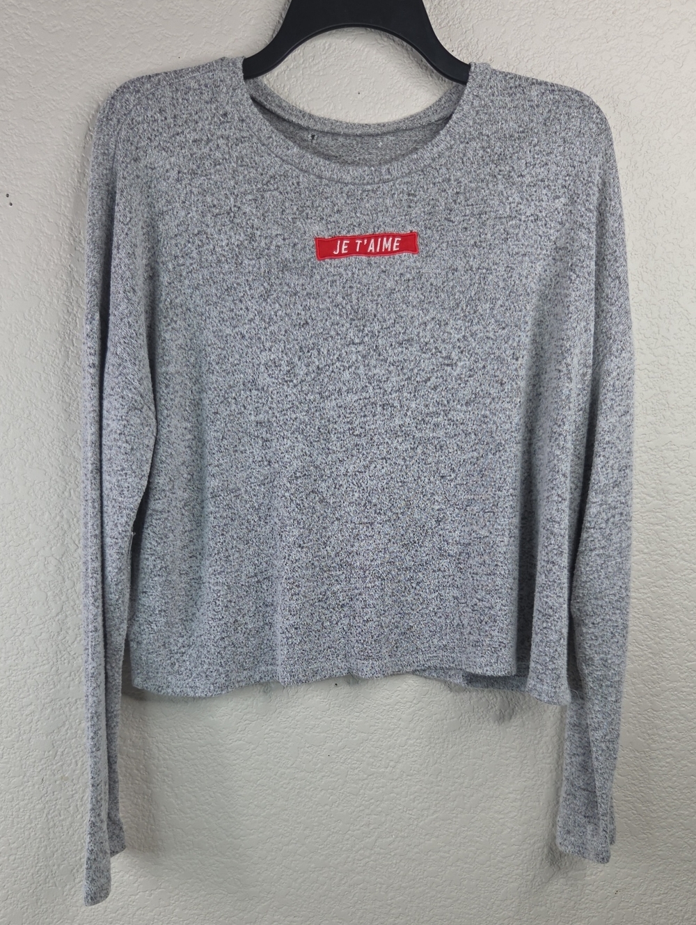 Je T'aime Grey Women's Long-Sleeve Knit Top